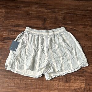 Wilfred free striped shorts